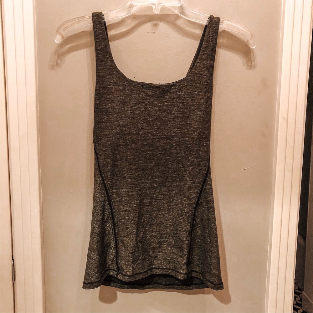 Lululemon workout top